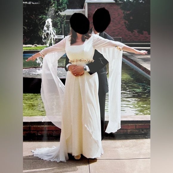 Vintage 2000 Pronovias Wedding Dress - Picture 1 of 9